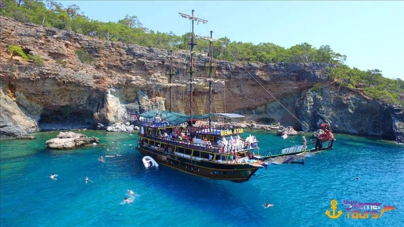 Boat Tour in Kemer